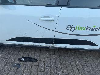 Dacia Jogger 1.0 TCe  110 Comfort  7 Persoons picture 11