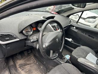 Toyota Yaris 1.3 VVTi Executive picture 10