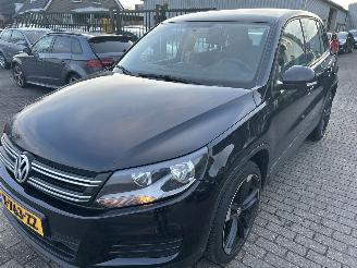Unfallwagen Volkswagen Tiguan 1.4 TSI 2014/5