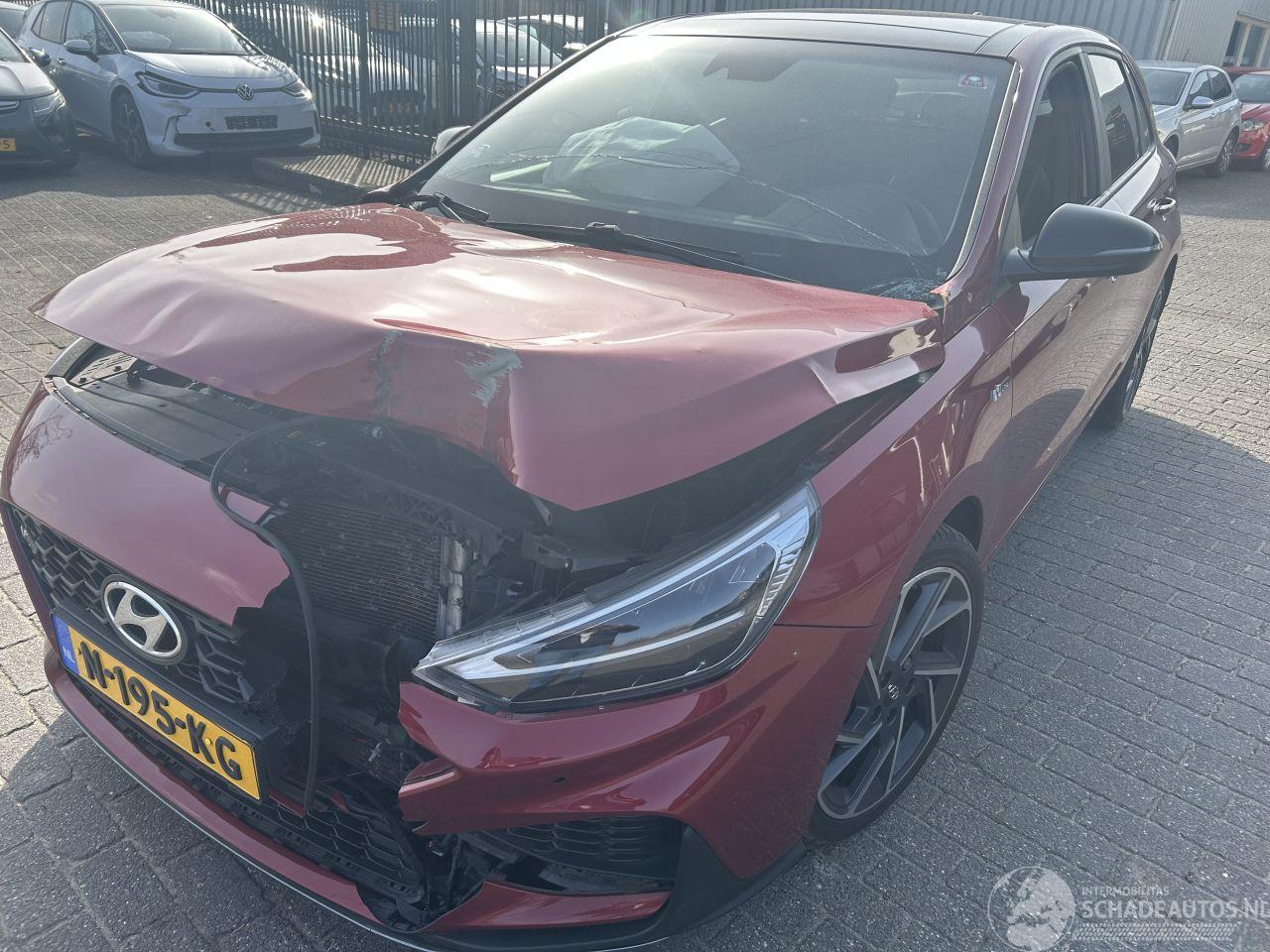 Hyundai I-30 1.5 T-GDI MHEV N-Line Sky  ( Panoramadak )