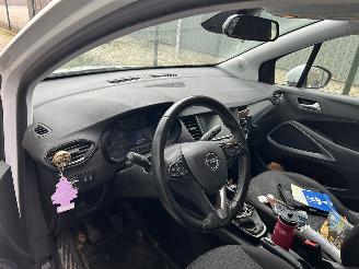 Opel Crossland X   1.2 Edition picture 10
