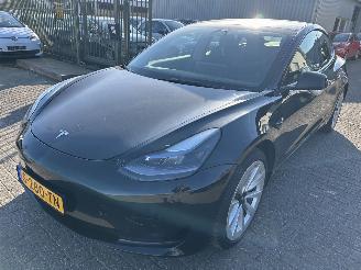 krockskadad bil auto Tesla Model 3 Standard RWD Plus   60 kWh 2023/4