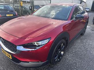 skadebil auto Mazda CX-30 e-Skyactive 2.0 Hybrid Homura 2023/4
