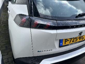 Peugeot e-2008 EV Active  50kWh picture 6