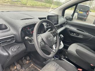 Opel Combo 1.5 CDTI picture 11