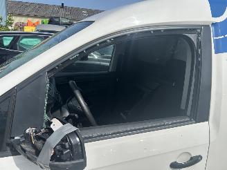 Volkswagen Caddy 2.0 TDI picture 3