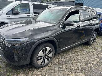 Vrakbiler auto Mercedes EQB 250  Automaat Business line  67 kWh 2023/4