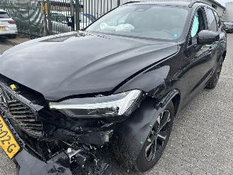 krockskadad bil auto Volvo Xc-60 T6 Plug in Hybrid AWD  Automaat 2025/10