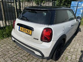 Mini Cooper Camden 1.5  Automaat picture 5