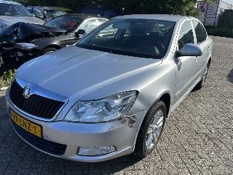 skadebil auto Skoda Octavia 1.2 TSI  Sedan  Ambition 2010/6