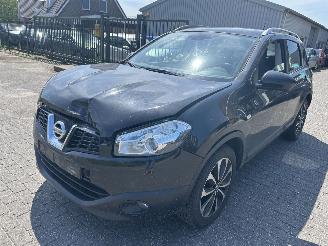krockskadad bil auto Nissan Qashqai 1.6 Connect Edition 2011/8