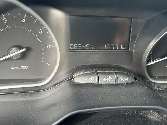 Peugeot 208 1.2 PureTech  5 drs  ( 63491 KM ) picture 9