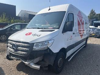 Damaged car Mercedes Sprinter 315 CDI  L4H3 2020/11
