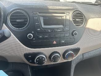 Hyundai I-10 1.0i-Drive picture 10
