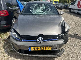 Volkswagen Golf 1.4 TSI GTE  Hybrid Automaat   ( Panoramadak ) picture 2