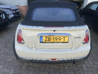 Mini Cooper 1.6 Cabriolet  Automaat picture 7