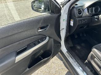 Suzuki Vitara 1.6D High Executive picture 11