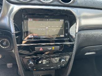 Suzuki Vitara 1.6D High Executive picture 21