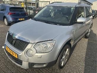 krockskadad bil auto Skoda Yeti 1.4 TSI Tour 2011/11