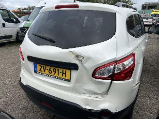 Nissan Qashqai 1.6 Connect Edition +2 picture 4