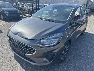 Schadeauto Ford Fiesta 1.0 Hybrid EcoBoost Titanium 2023/2