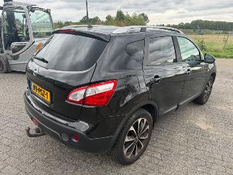 Nissan Qashqai 1.6 picture 4