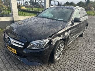 krockskadad bil auto Mercedes C-klasse 350e Stationcar Automaat Lease Edition 2015/12