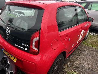 Volkswagen Up! 1.0   5 Drs picture 3