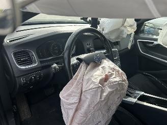 Volvo S-60 1.5  T3   Automaat picture 11
