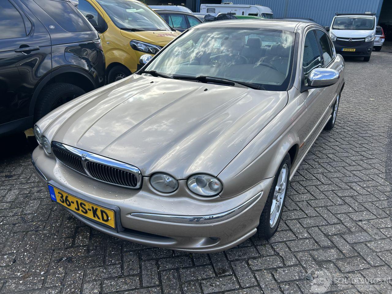Jaguar X-type 2.0 V6  Automaat