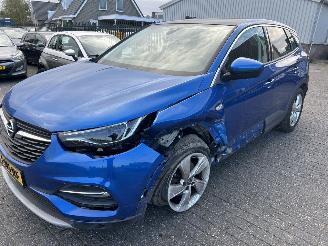 krockskadad bil auto Opel Grandland X 1.2 Turbo Innovation  Automaat 2018/4