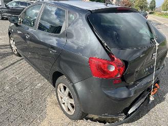 Seat Ibiza 1.4 Reference   5 Drs picture 5