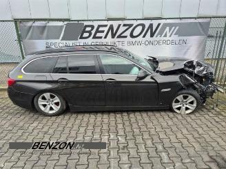krockskadad bil auto BMW 5-serie 2014/3