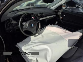 BMW 1-serie 1 serie (E81), Hatchback 3-drs, 2006 / 2012 116i 1.6 16V picture 5