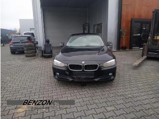 Coche siniestrado BMW 3-serie 3 serie (F30), Sedan, 2011 / 2018 316d 2.0 16V 2012/9