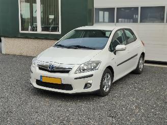 Unfallwagen Toyota Auris 1.8 Full Hybrid Aspiration Aut. 2011/11