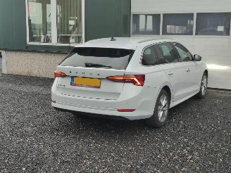 Skoda Octavia 1.0 TSI Business Edition picture 4