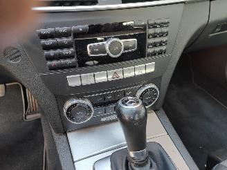 Mercedes C-klasse 200 Avantgarde Aut. picture 20