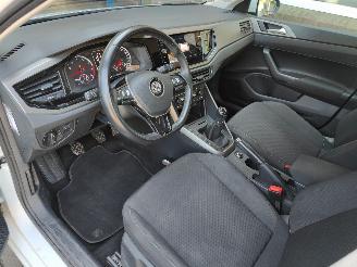 Volkswagen Polo 1.0 MPI Comfortline Navi Clima picture 10