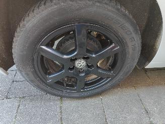 Volkswagen Polo 1.0 MPI Comfortline Navi Clima picture 21