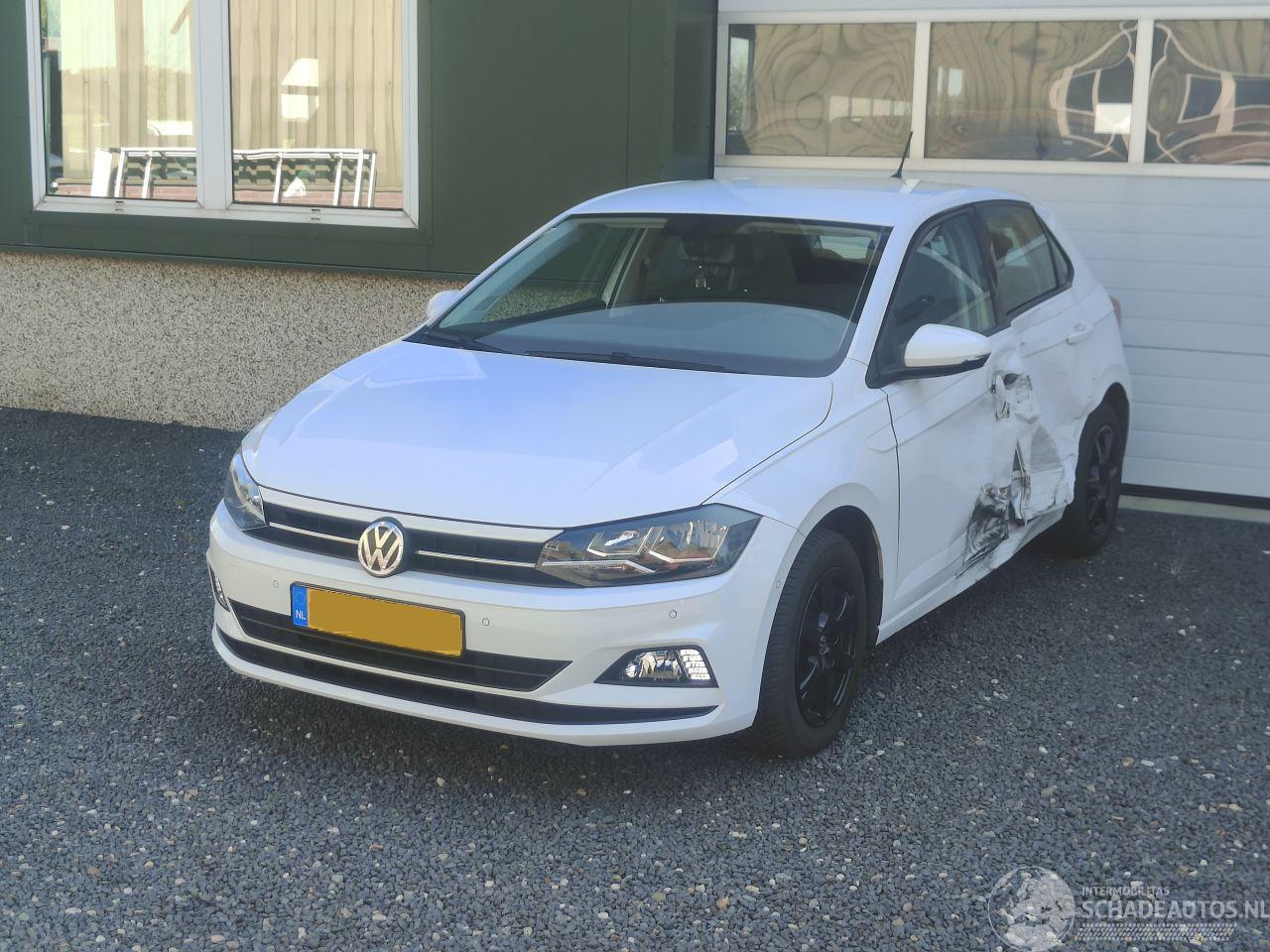 Volkswagen Polo 1.0 MPI Comfortline Navi Clima