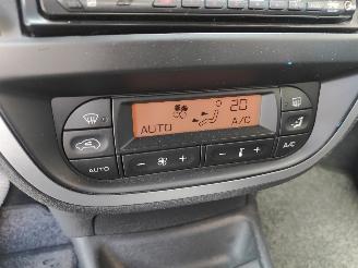 Citroën C2 1.4i VTR Clima Cruise picture 10