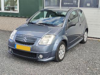krockskadad bil auto Citroën C2 1.4i VTR Clima Cruise 2006/1