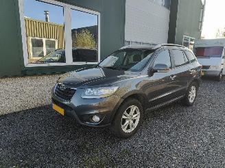 Schadeauto Hyundai Santa Fe 2.4 i CVVT Dynamic Clima Cruise Navi 2012/2