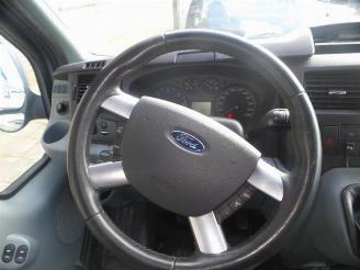 Ford Transit  picture 6
