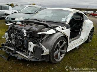 Vrakbiler auto Audi TT TT (8J3), Coupe, 2006 / 2014 2.5 RS Turbo 20V Quattro 2010/11