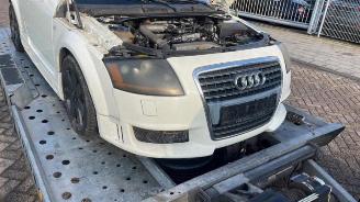 Vrakbiler auto Audi TT TT (8N3), Coupe, 1998 / 2006 1.8 20V Turbo Quattro 2002/2