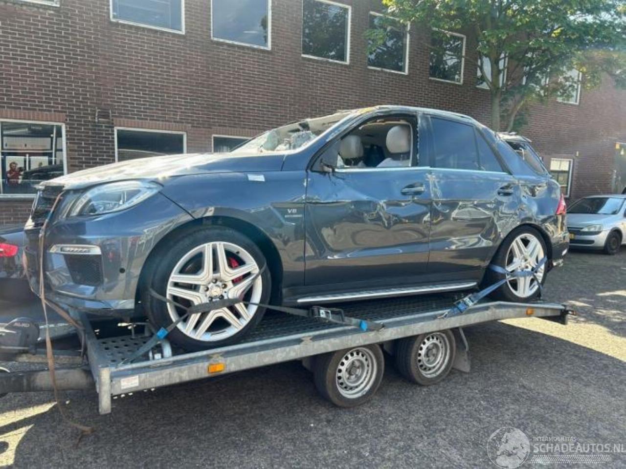 Mercedes ML ML III AMG (166), SUV, 2011 / 2015 5.5 ML-63 AMG V8 Performance Package