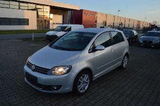 skadebil auto Volkswagen Golf plus Volkswagen Golf 1,6 TDI Highline DSG Alcantara Klima Pdc 3.450 € 2010/7