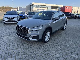 krockskadad bil auto Audi Q2 1.6 TDI EDITION LED KLIMA NAVI 2018/8
